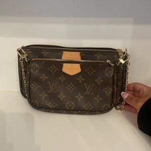 COPY - Louis Vuitton Multi Pochette Accessories